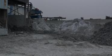 曝光臺 多地石材石料加工廠散塵污染嚴(yán)重，環(huán)保整治刻不容緩